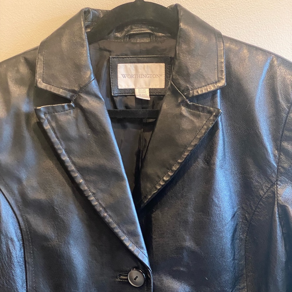 Vintage Worthington Women's Black Leather Jacket/Blazer Size Medium